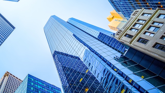 Financial-institution-building-office-windows-skyscraper-AdobeStock_179099317