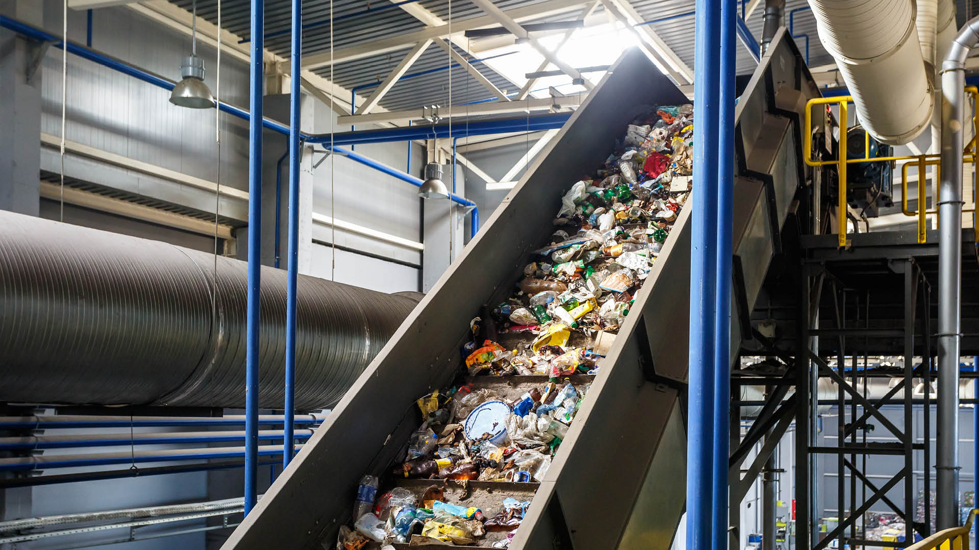 Le gouvernement du Canada établit un registre fédéral sur les plastiques