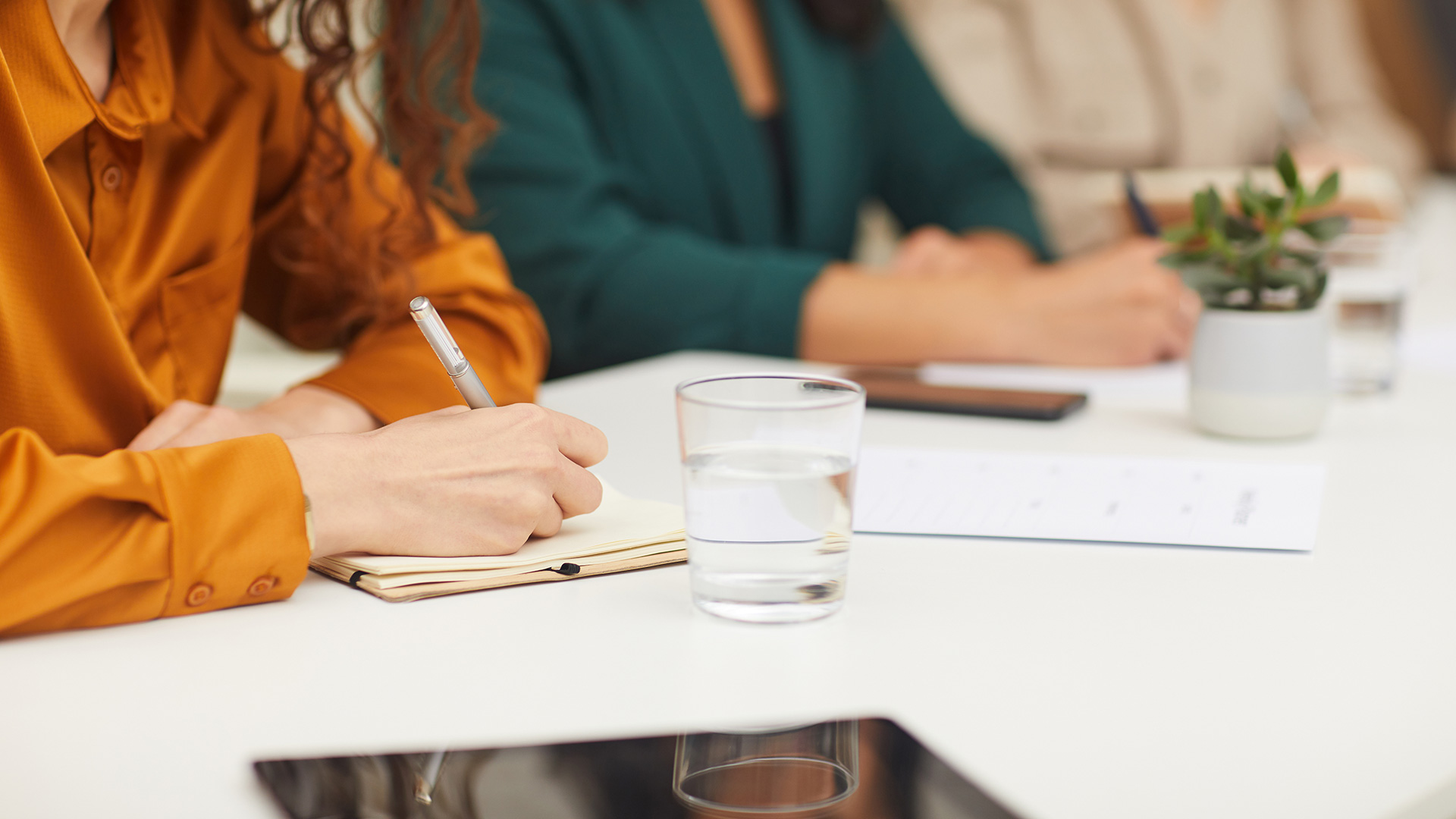 Moins de 20 % des membres des conseils d’administration au Canada sont des femmes